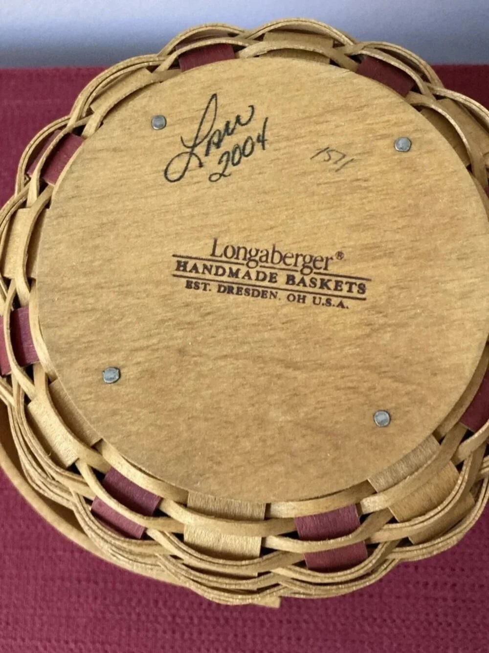 2004 Longaberger Award Sales Basket w/Swing Handle, with Red Splints